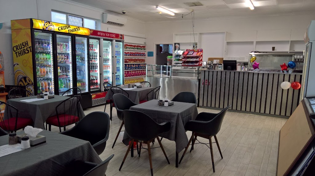 124 Deli And Restaurant & Bakrey | store | 124 Albany Hwy, Kojonup WA 6395, Australia | 0898310193 OR +61 8 9831 0193