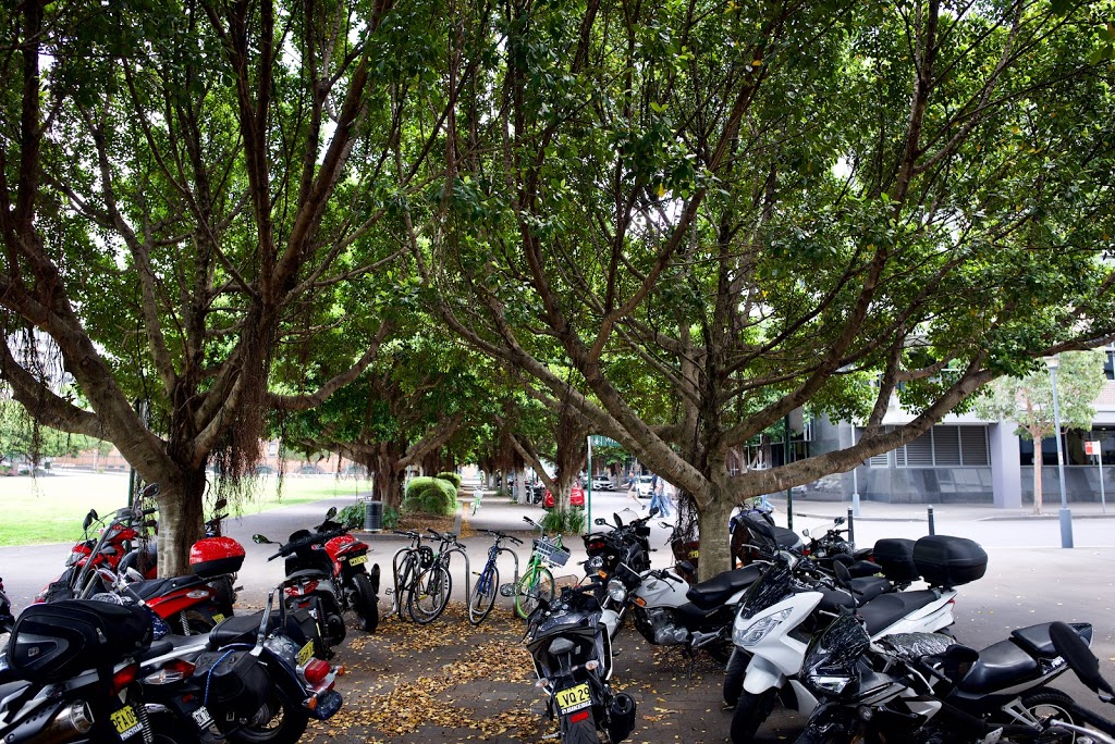 Motorcycle Parking | Wharf Cres, Pyrmont NSW 2009, Australia