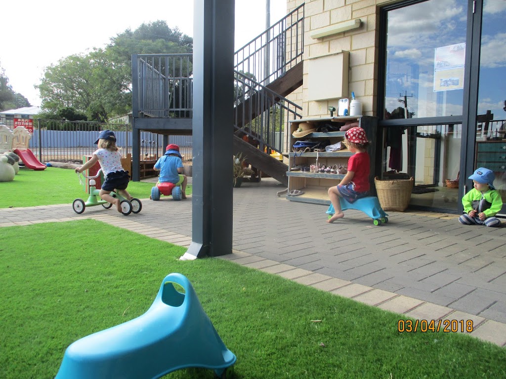 Waroona Child Care | 39 S Western Hwy, Waroona WA 6215, Australia | Phone: (08) 9733 3040