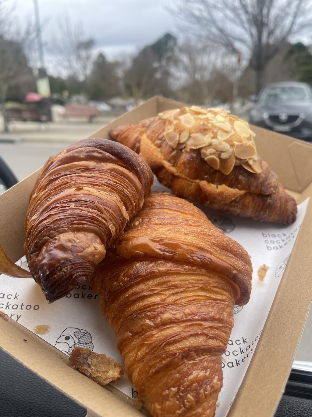 Black Cockatoo Bakery | 1 Staples Cres, Lawson NSW 2783, Australia | Phone: 0415 838 403