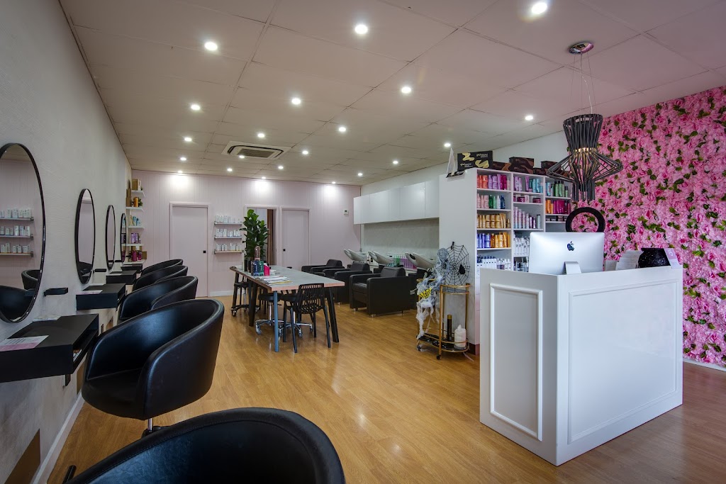 Savvy Hair Artistry | 3/15 Stewart Rd, Ashgrove QLD 4060, Australia | Phone: (07) 3366 3385