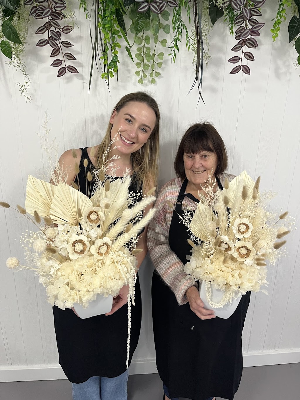 Delightful blooms | Kalang Rd, Dora Creek NSW 2264, Australia | Phone: 0410 075 687