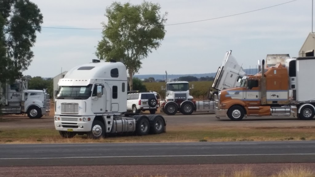 Mainroad Mechanical Services | car repair | 2067 Dooley Rd, Leeton NSW 2705, Australia | 0414064420 OR +61 414 064 420