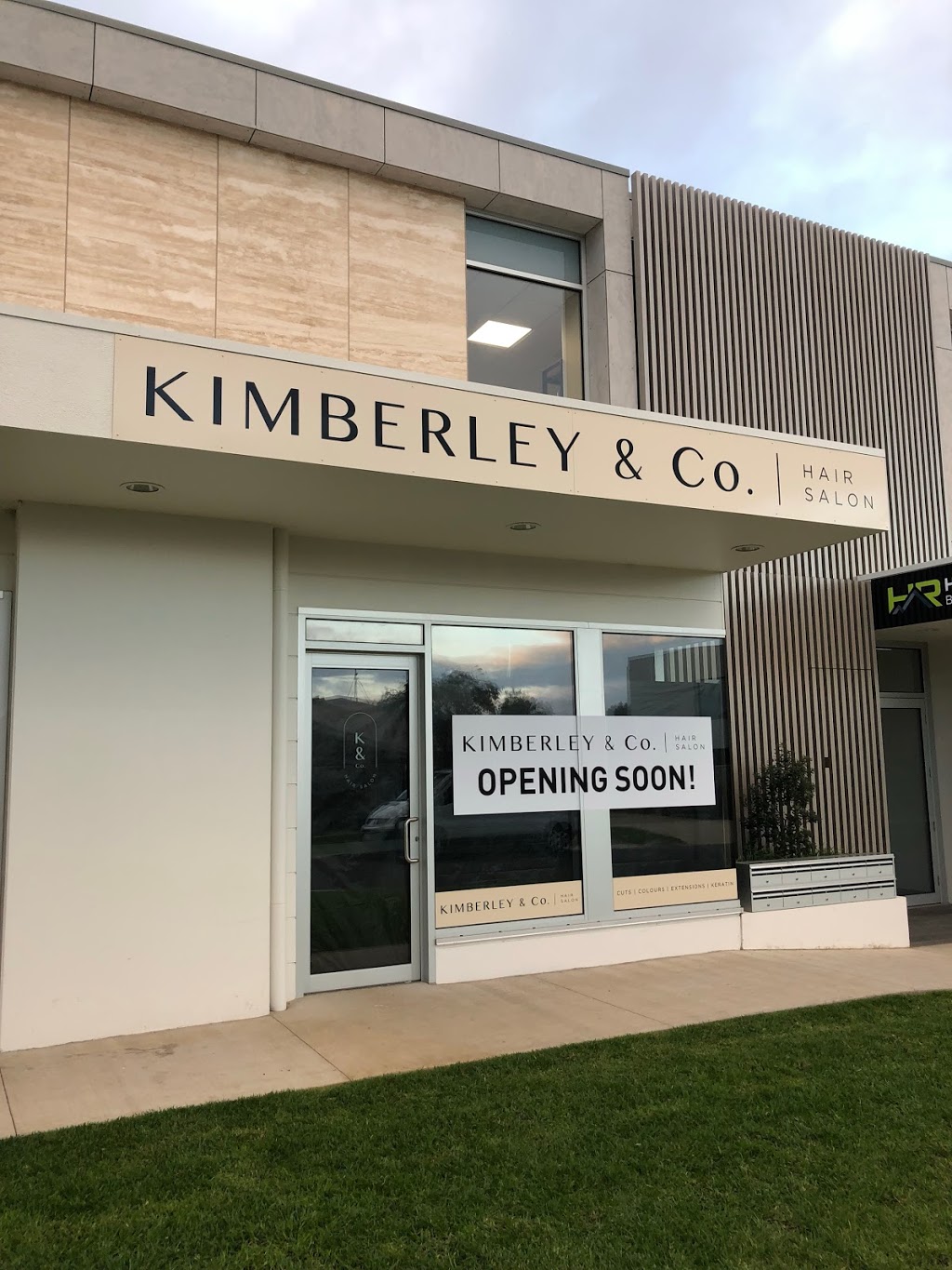 Kimberley And Co. Hair Salon Torquay | 5/6/8 Boston Rd, Torquay VIC 3085, Australia | Phone: 0400 593 878