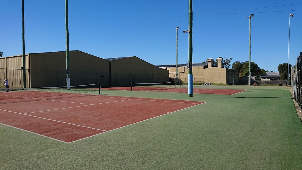Macksville Tennis Club |  | Walter Munro Pl, Macksville NSW 2447, Australia | 0265682768 OR +61 2 6568 2768