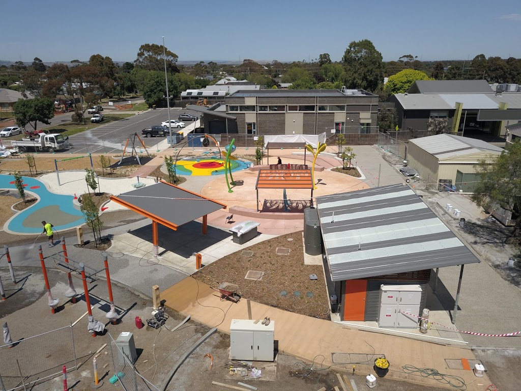 BANNOCKBURN CIVIC HEART PLAYGROUND | 11 Milton St, Bannockburn VIC 3331, Australia | Phone: 1300 363 036