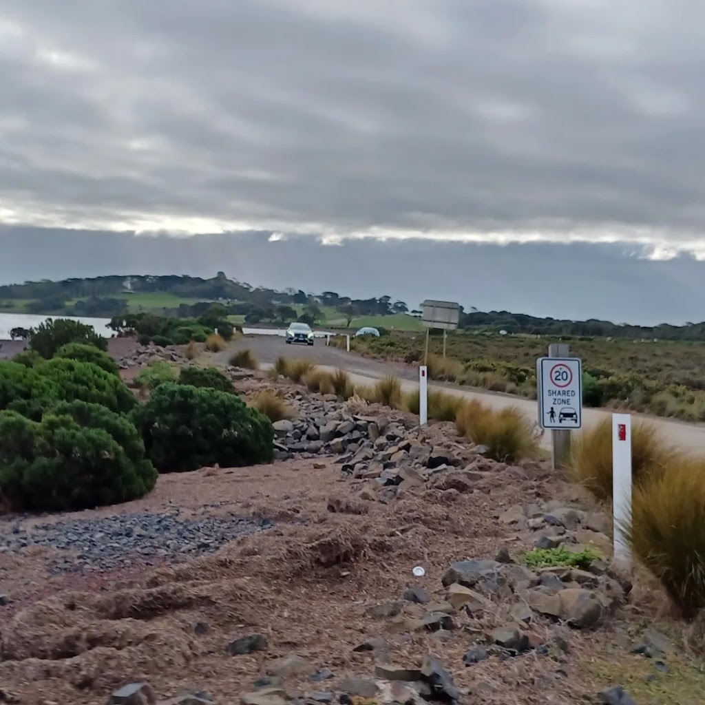Vista Azure | 10 Rees St, Kilcunda VIC 3995, Australia | Phone: 0413 670 948