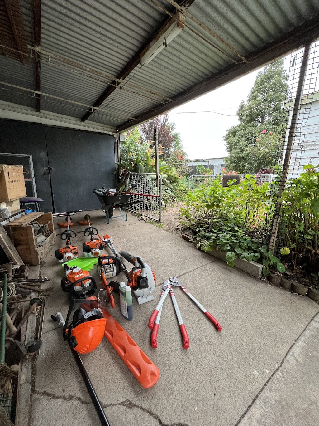 Westside Yard Care - Geelong | 81 Dryden Way, Highton VIC 3216, Australia | Phone: 0439 312 668