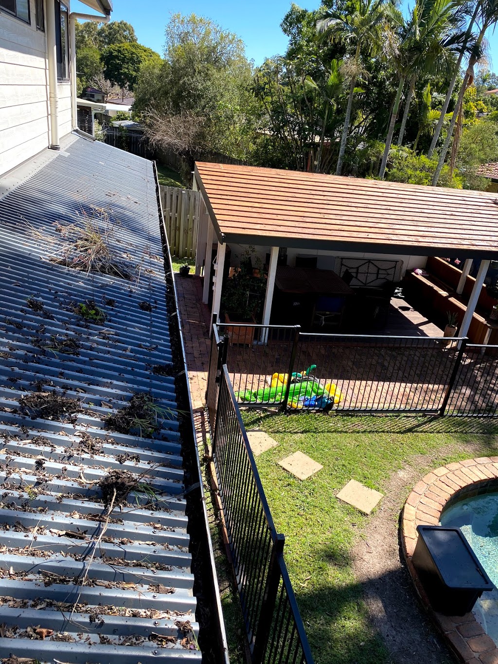 Brisbane Gutter Cleaning & Maintenance |  | 13-17 The Chase, Forestdale QLD 4118, Australia | 0421805473 OR +61 421 805 473