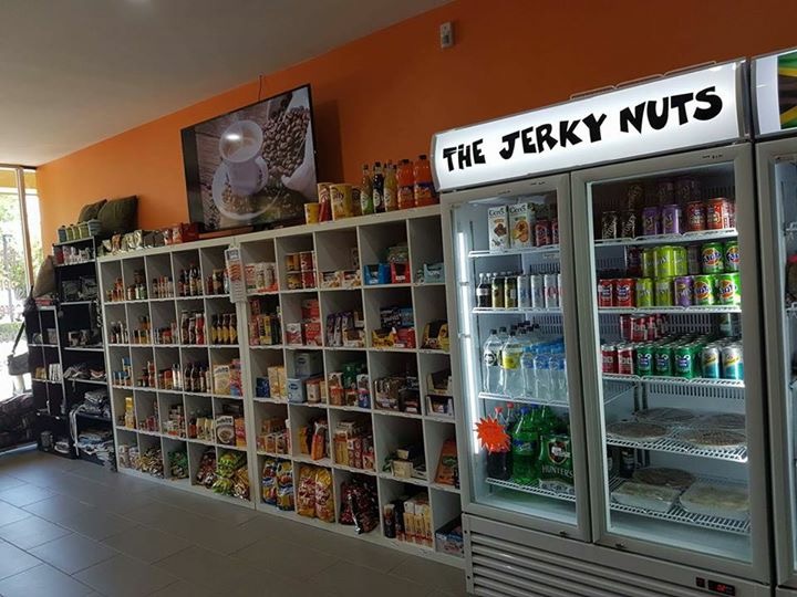 Jerky Nuts Carindale | 1304 Old Cleveland Rd, Carindale QLD 4152, Australia | Phone: (07) 3398 2212
