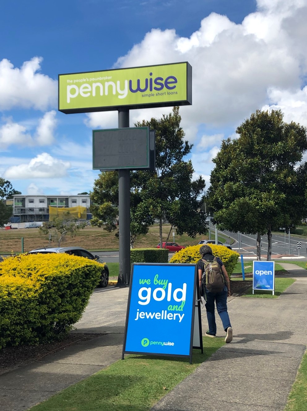 Pennywise Beenleigh | 73 Main St, Beenleigh QLD 4207, Australia | Phone: (07) 3807 3773