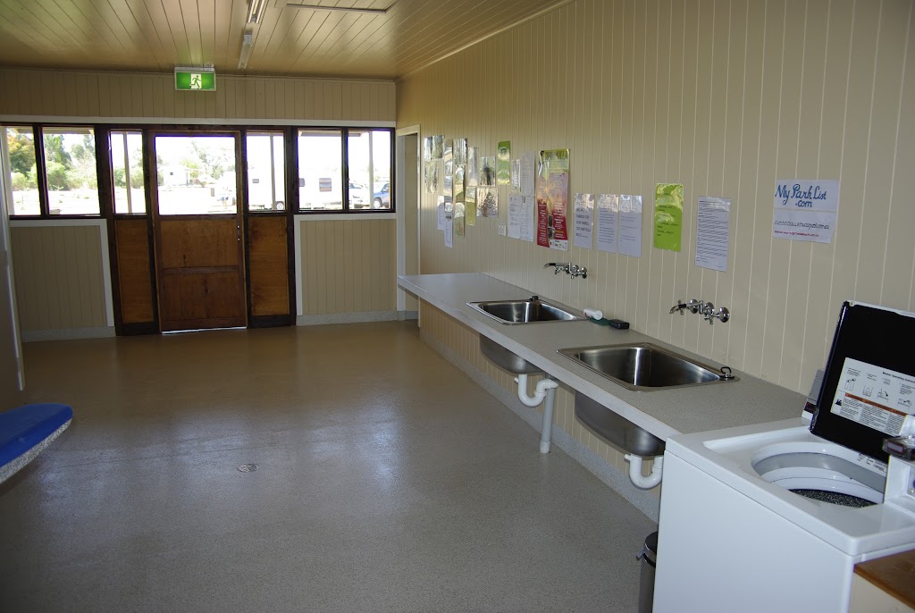 Warrego Riverside Tourist Park | 322 Weir Rd, Cunnamulla QLD 4490, Australia | Phone: (07) 4655 0097