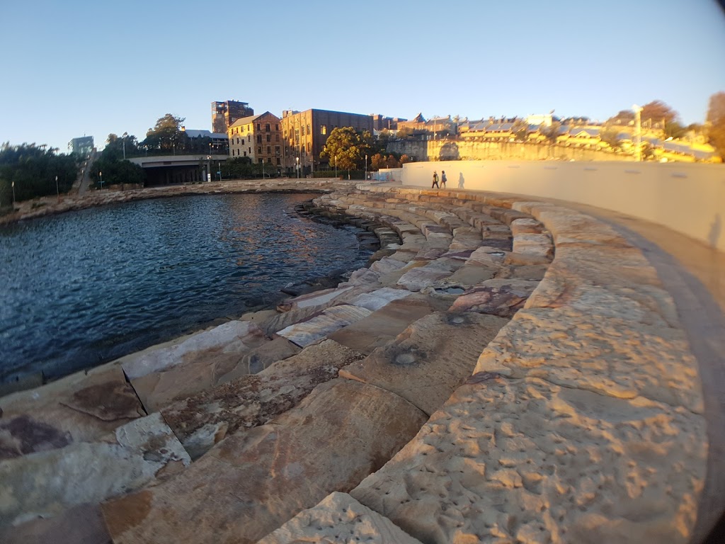 Nawi Cove | park | Barangaroo Reserve, Hickson Rd, Barangaroo NSW 2000, Australia | 0292551700 OR +61 2 9255 1700