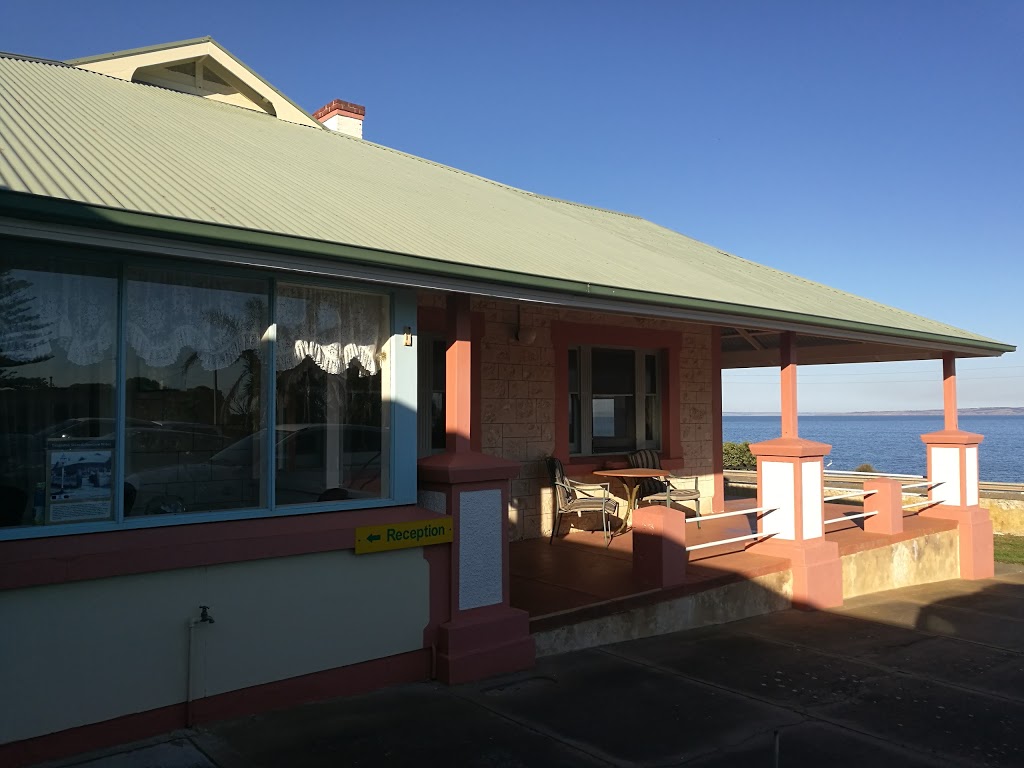 Kangaroo Island Seaview Motel | 51 Chapman Terrace, Kingscote SA 5223, Australia | Phone: (08) 8553 2030