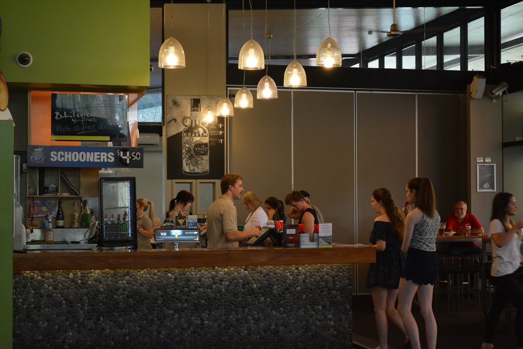 Uni Bar & Function Centre (N71) | restaurant | N71 W Creek Rd & Science Rd, Nathan QLD 4111, Australia | 0737355370 OR +61 7 3735 5370