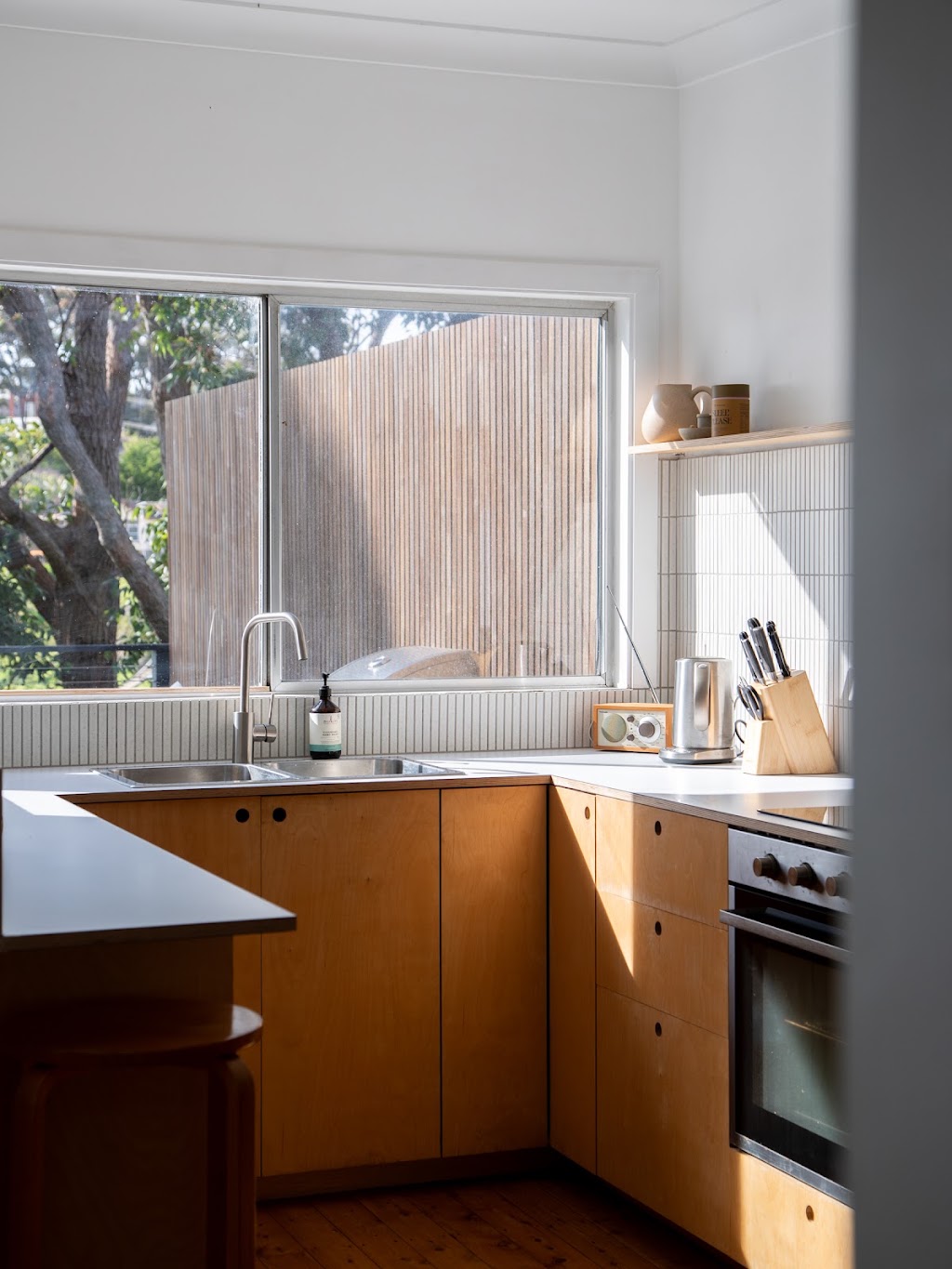 Shelter Malua | 74 Iluka Ave, Malua Bay NSW 2536, Australia | Phone: 0414 133 323