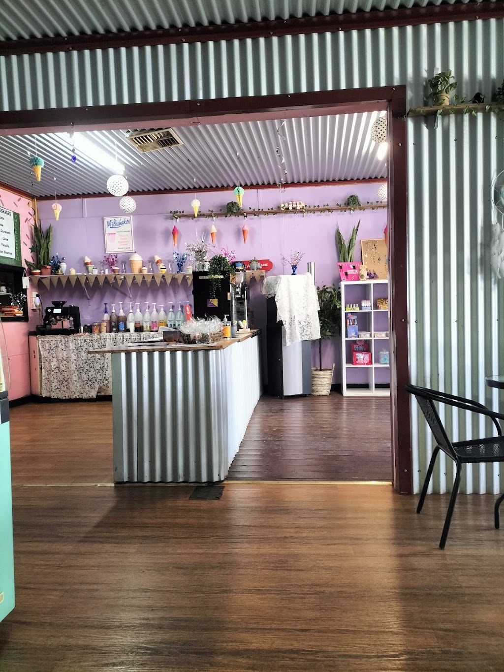 Diggers Ice Cream Shop and Cafe | Unit 2/91 Roberts St, Norseman WA 6443, Australia | Phone: 0432 825 154