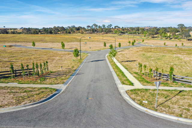 The Greens of Gunning | 60 Yass St, Gunning NSW 2581, Australia | Phone: 0411 665 503