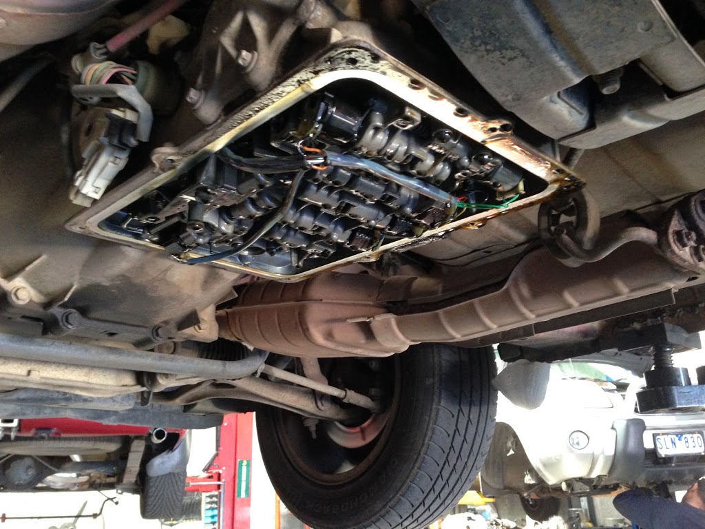 Western Auto Services | car repair | 4/6 Sara Grove, Tottenham VIC 3012, Australia | 0393146522 OR +61 3 9314 6522
