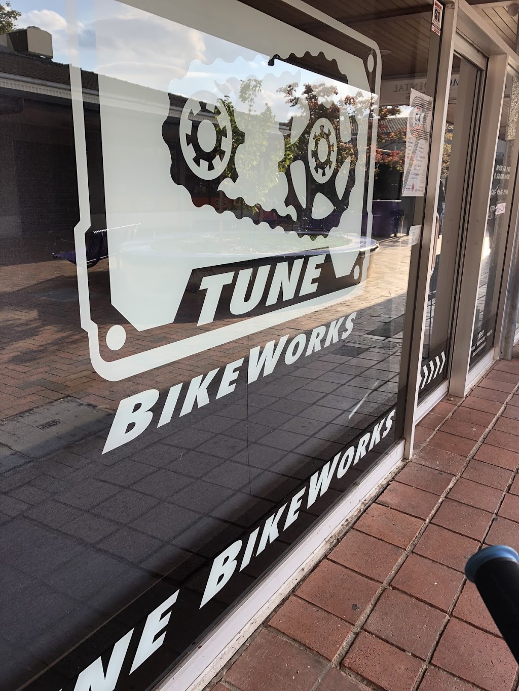 Tune Bike Works | bicycle store | Shop 2/4 Dickson Pl, Dickson ACT 2602, Australia | 0402921318 OR +61 402 921 318