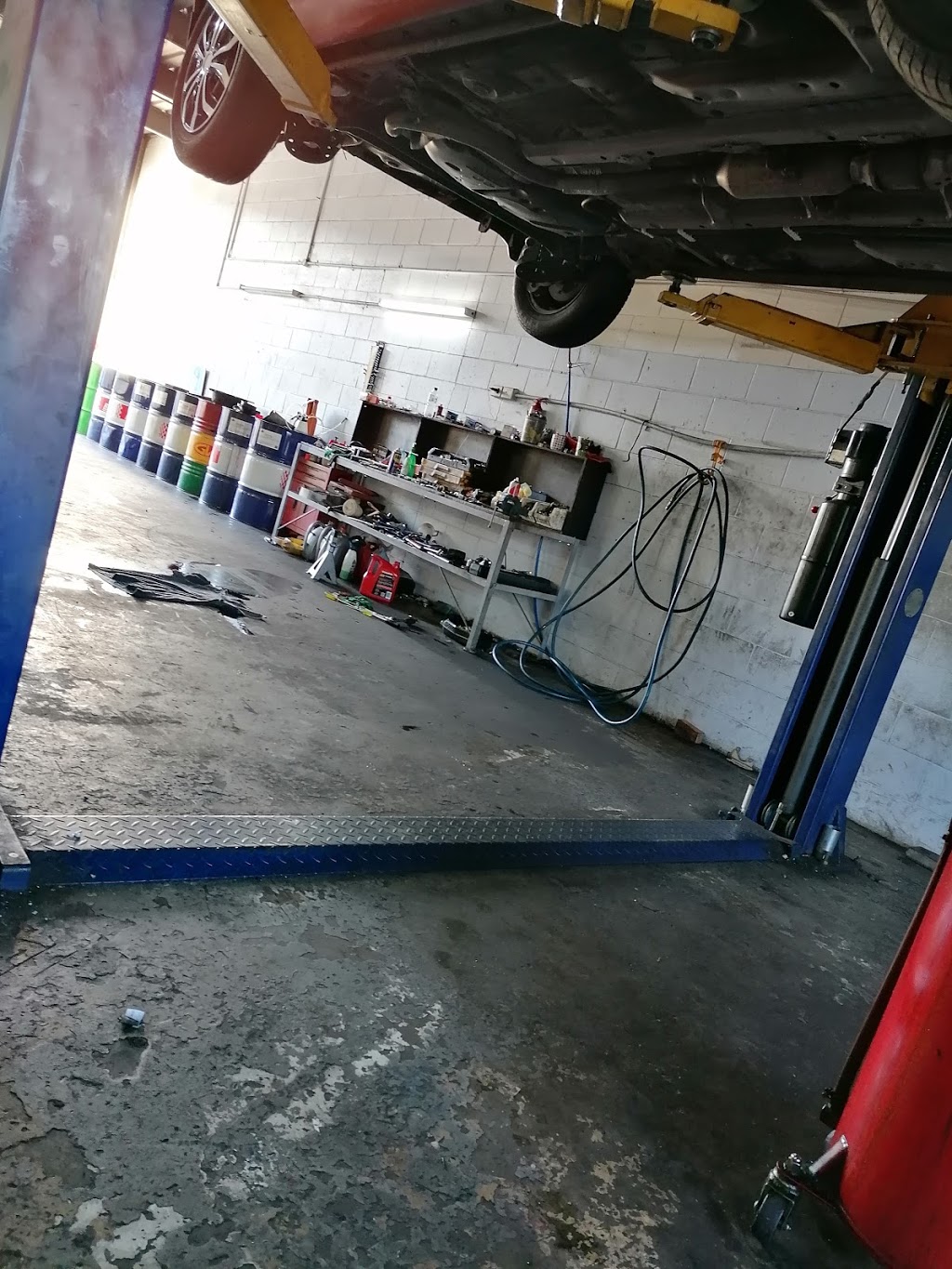 Sunrise auto mechanic | car repair | 4/19 Bailey Cres, Southport QLD 4215, Australia | 0405565612 OR +61 405 565 612