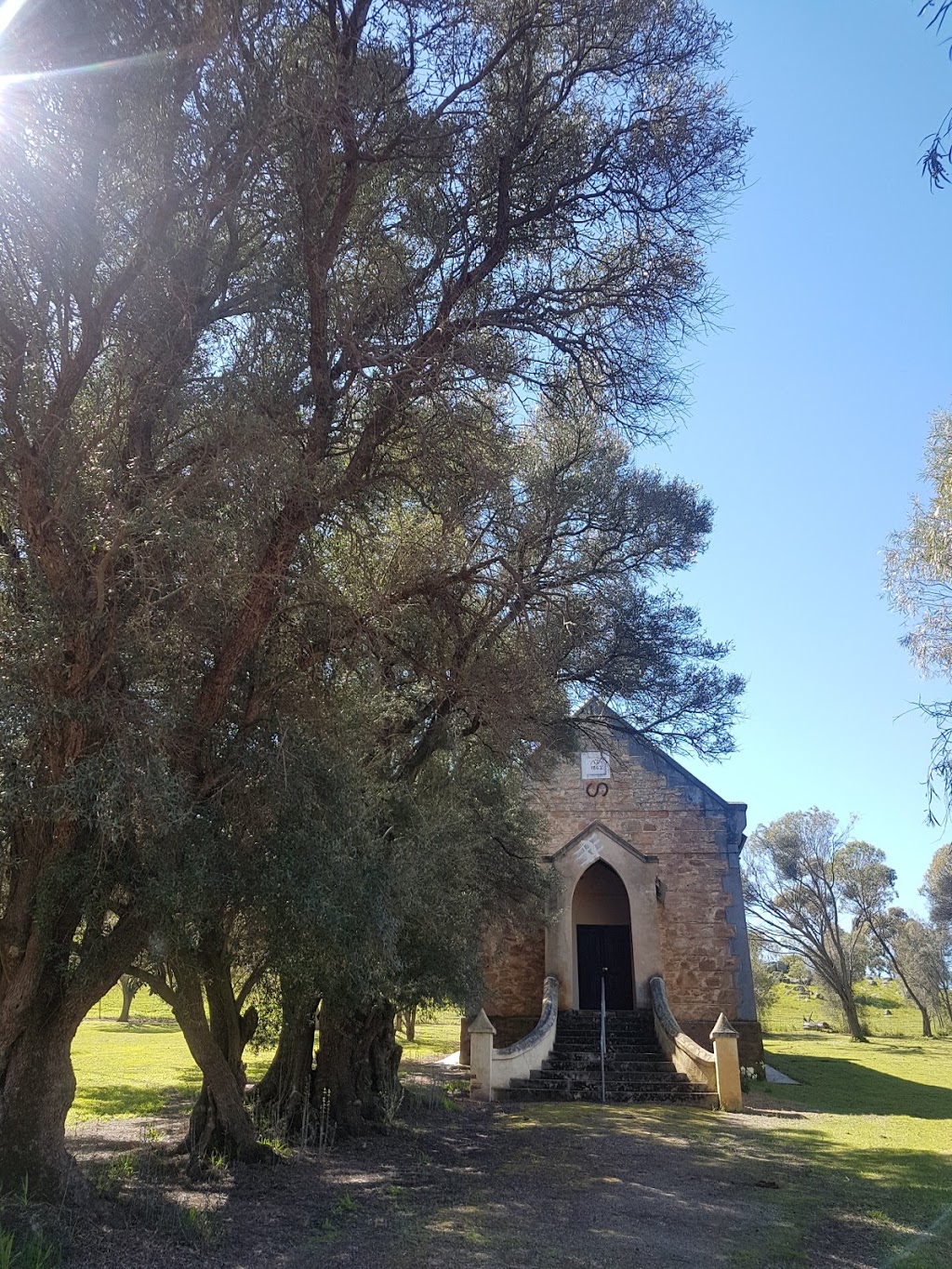 St Saviour’s Anglican Church | church | Katrine WA 6566, Australia | 0896221016 OR +61 8 9622 1016