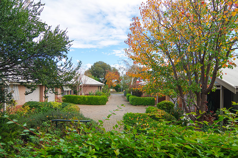 Bartonvale Gardens Retirement Village | lodging | 4 Ellis St, Enfield SA 5085, Australia | 1300687738 OR +61 1300 687 738