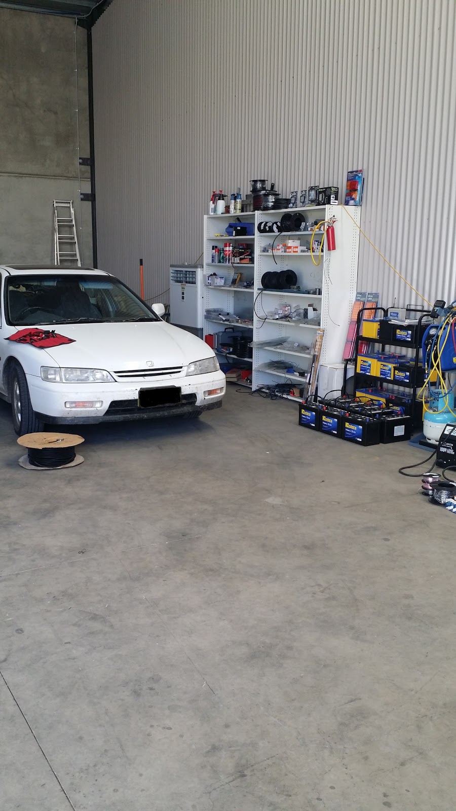 West Cowra Auto Electrical & Airconditioning | car repair | 2 Kollas Dr, Cowra NSW 2794, Australia | 0263426337 OR +61 2 6342 6337