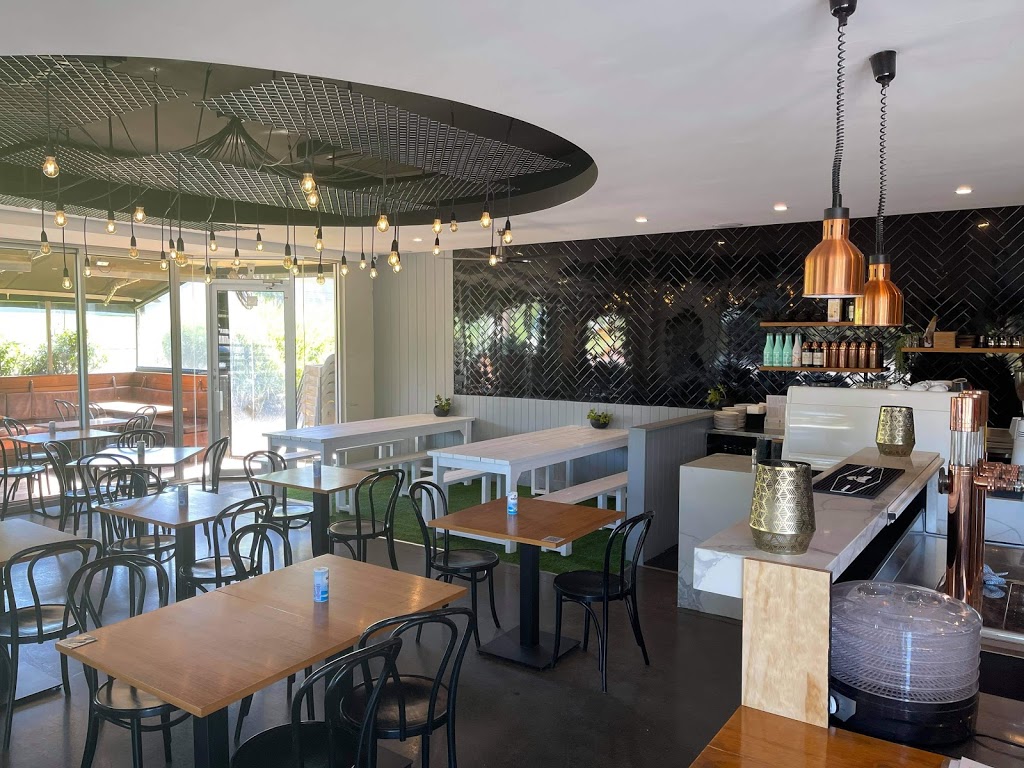 Corner & Co Restaurant & Bar | 7 Fulham Rd, Rowville VIC 3178, Australia | Phone: (03) 9764 8341