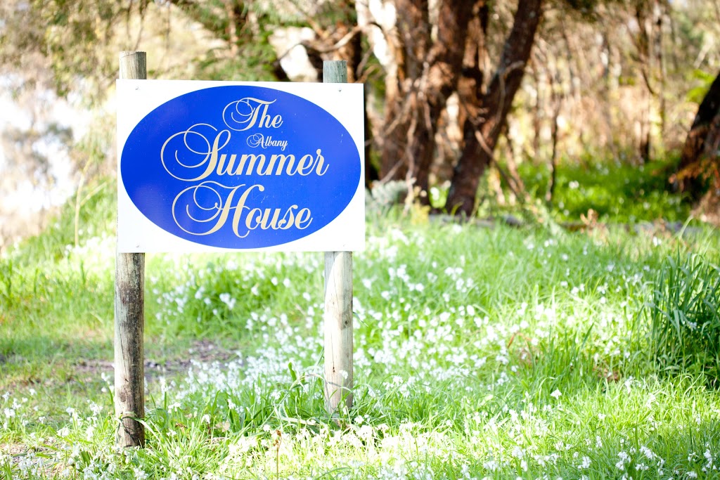 Albany Summer House Retreat | lodging | 200 Robinson Rd, Robinson WA 6330, Australia | 0898418662 OR +61 8 9841 8662