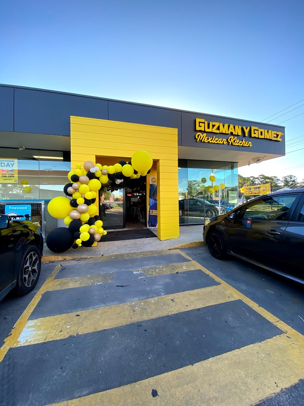Guzman y Gomez | meal delivery | Shop1/38 Abbott Rd, Seven Hills NSW 2147, Australia | 0288063469 OR +61 2 8806 3469
