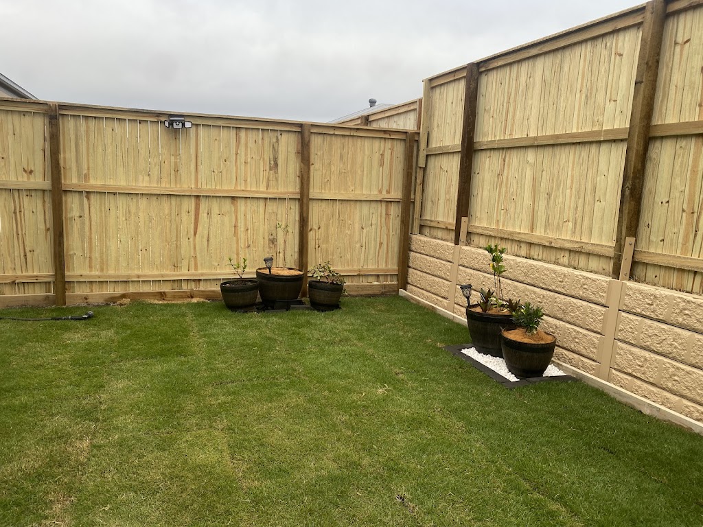 Primary Fencing & Landscaping | 20 Mundaring Wy, Spring Mountain QLD 4300, Australia | Phone: 0414 080 013