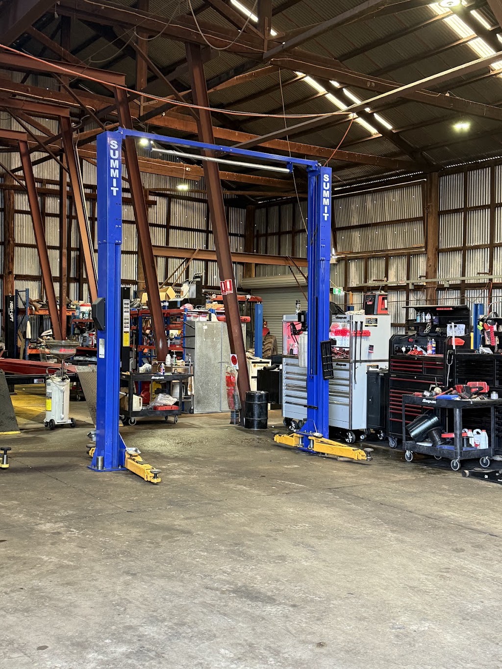1HD Repairs | 17 George St, Morpeth NSW 2321, Australia | Phone: (02) 4933 3850