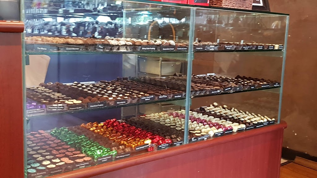 Hahndorfs Fine Chocolates | cafe | 107 Bulleen Rd, Balwyn North VIC 3104, Australia | 0398570441 OR +61 3 9857 0441