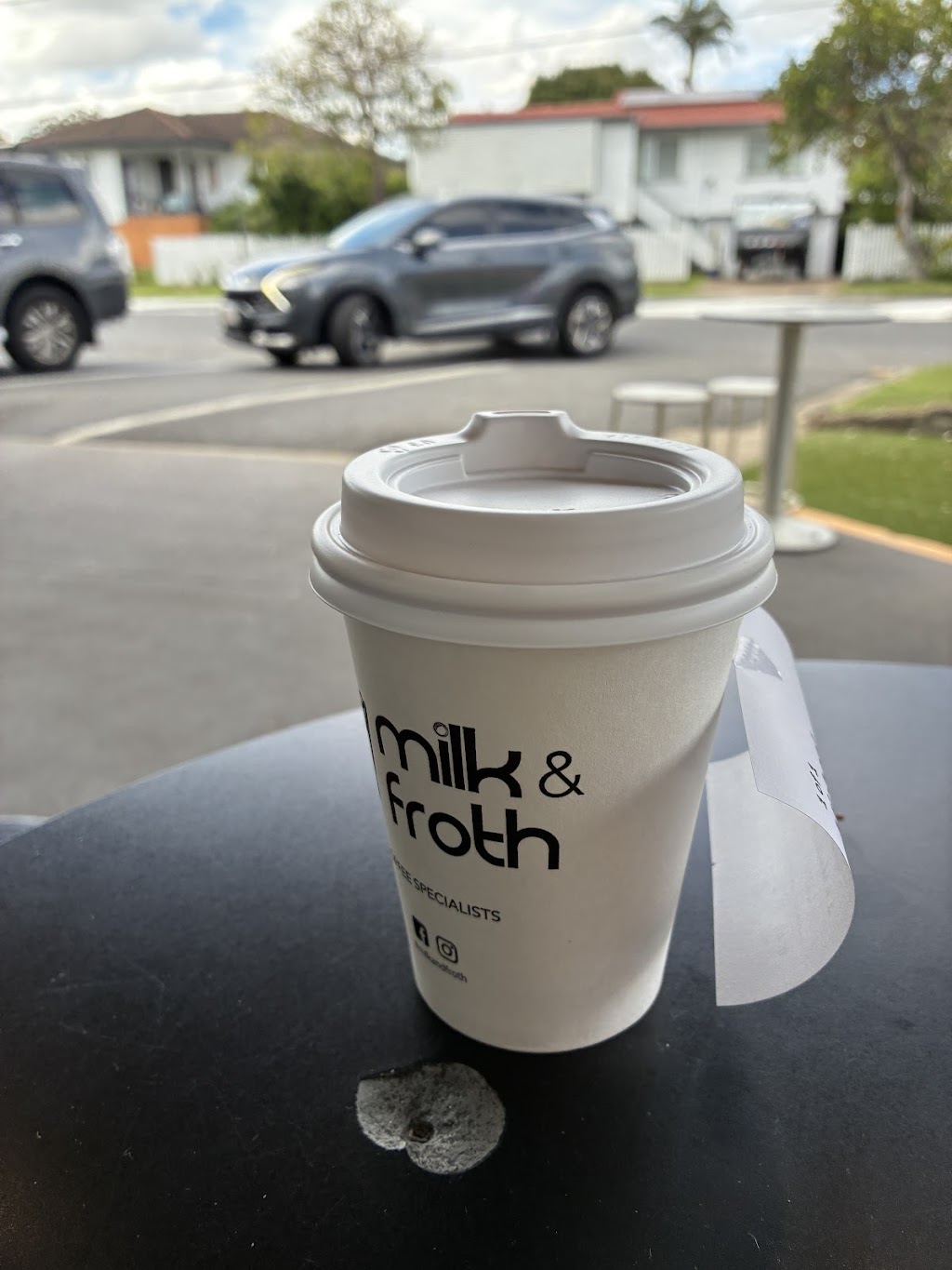 Milk & Froth Aspley | 611 Robinson Rd W, Aspley QLD 4034, Australia | Phone: 0400 400 560
