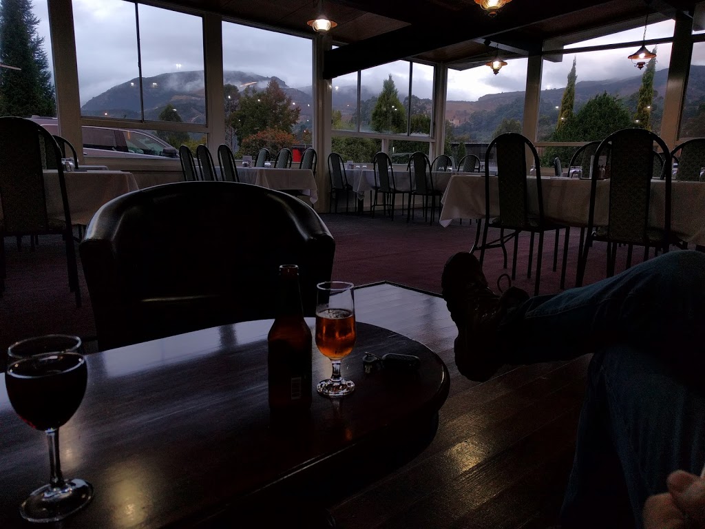 Smelters Restaurant | Silver Hills Motel, 3 Penghana Rd, Queenstown TAS 7467, Australia | Phone: (03) 6471 1755