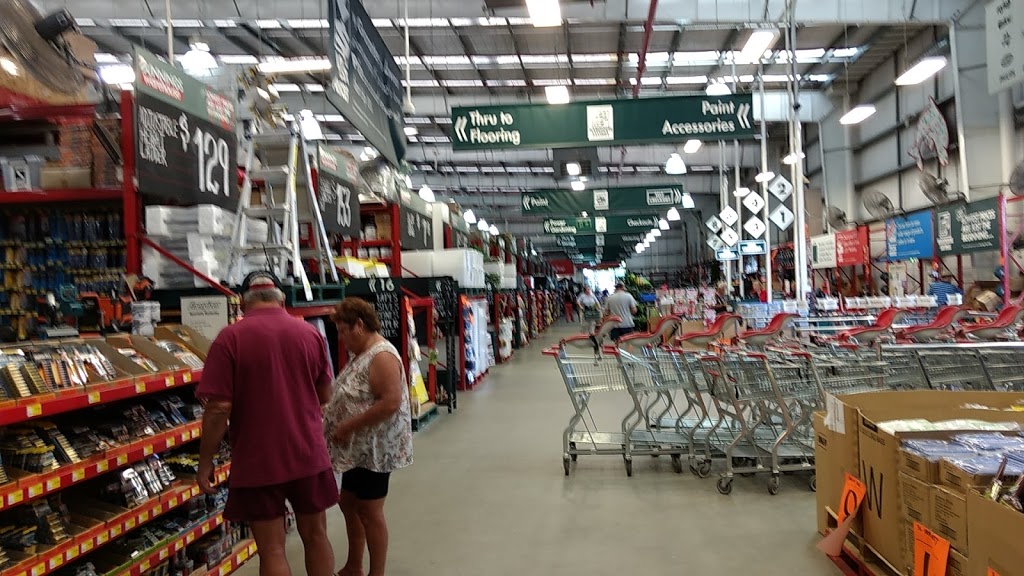 Bunnings Rothwell | hardware store | Cnr Anzac Ave and, Bremner Rd, Rothwell QLD 4022, Australia | 0738177000 OR +61 7 3817 7000