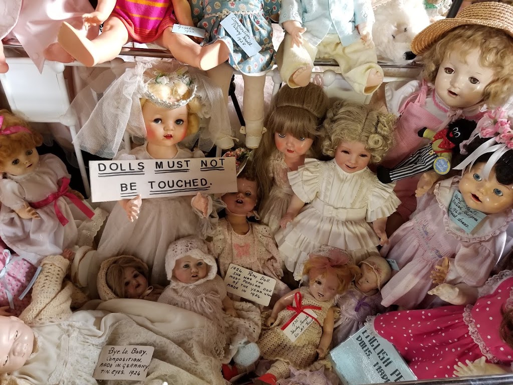 Gerogery Doll Museum | museum | Gerogery NSW 2642, Australia | 0260260578 OR +61 2 6026 0578