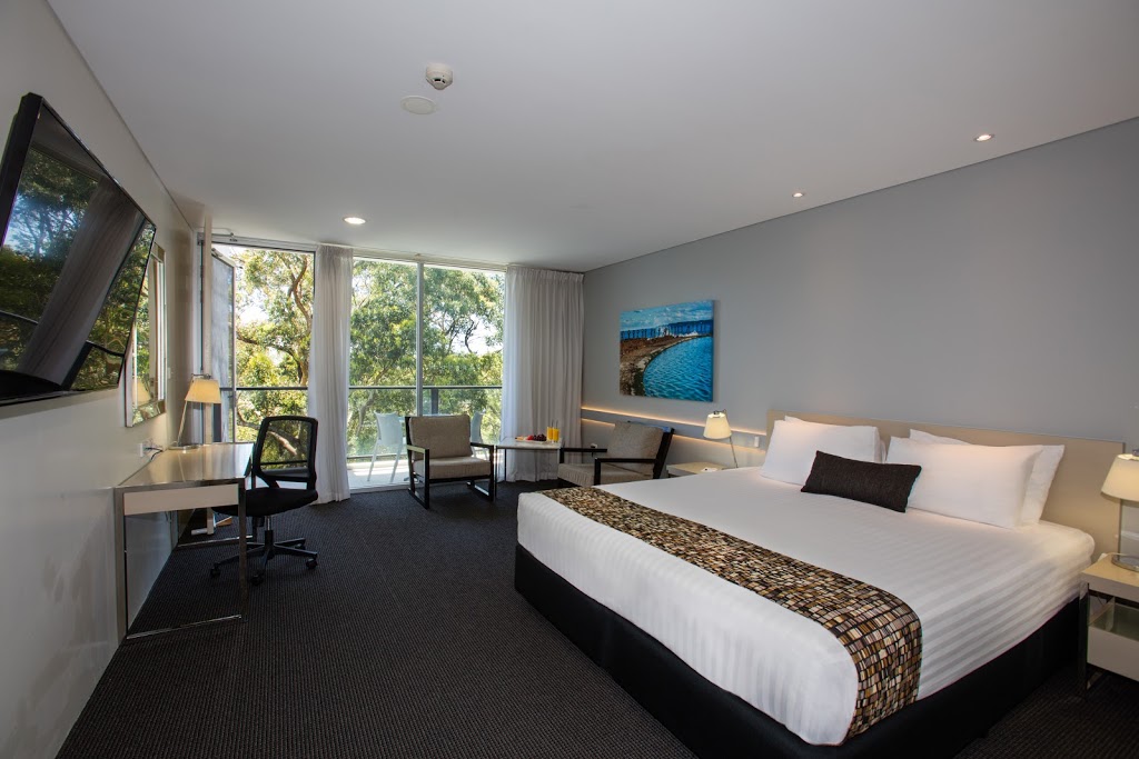 Best Western Plus Apollo International | lodging | 290 Pacific Hwy, Charlestown NSW 2290, Australia | 0249436733 OR +61 2 4943 6733