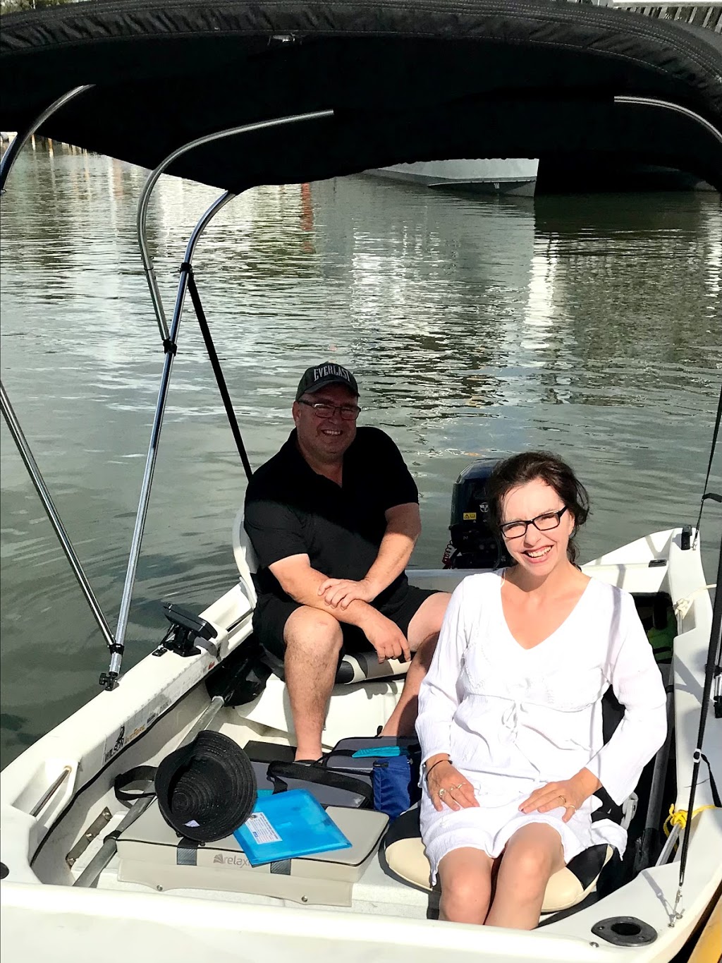 Redland Bay Boat Hire On Moreton Bay | Weinam Creek Boat Ramp, 9 Meissner St, Redland Bay QLD 4165, Australia | Phone: 0406 099 640