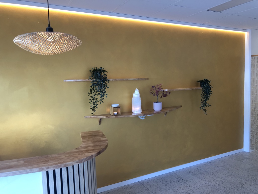 Alstonville Remedial Massage, Emma Danchin | Shop 30, Shop 8/20 Robertson St, Alstonville NSW 2477, Australia | Phone: 0411 129 307