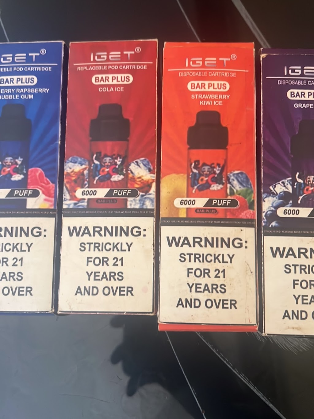Vape and buds drop | Queen St, Brisbane City QLD 4000, Australia | Phone: 6 54 38 21 25