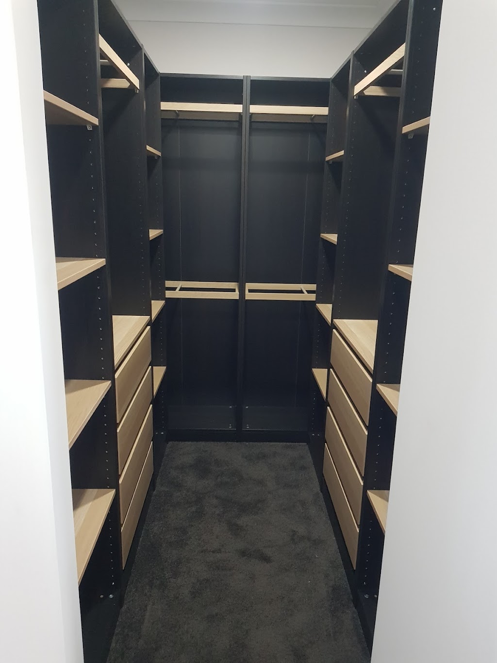 Kurrajong Flatpack Service | 8 Bellbird Ave, Kurrajong Heights NSW 2758, Australia | Phone: 0408 485 043