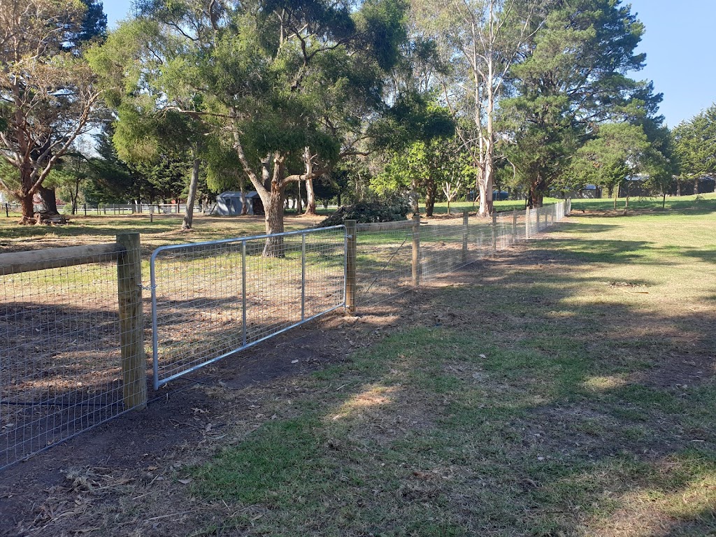 Country Line Fencing | 10 Morrison Rd, Pakenham VIC 3810, Australia | Phone: 0423 453 721