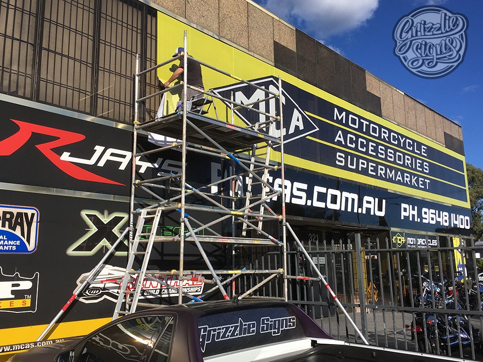 Grizzlie Signs & Vehicle Wraps | store | Unit 4/6 Kerta Rd, Kincumber NSW 2251, Australia | 0451403563 OR +61 451 403 563