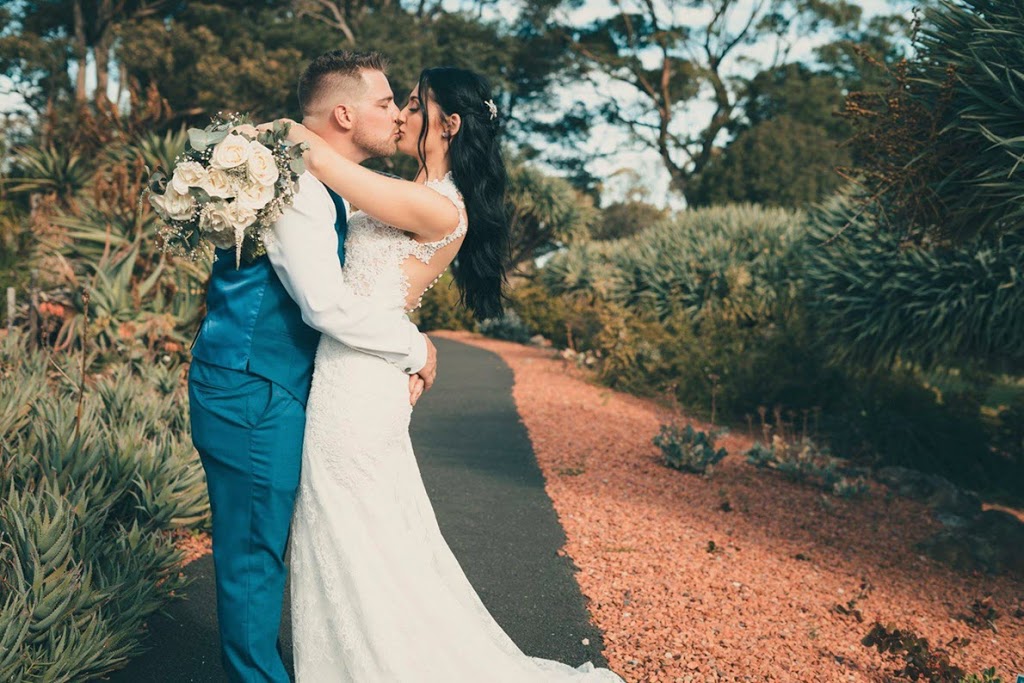 My Easy Wedding | 17 Kruger Ave, Windang NSW 2528, Australia | Phone: 0414 665 854