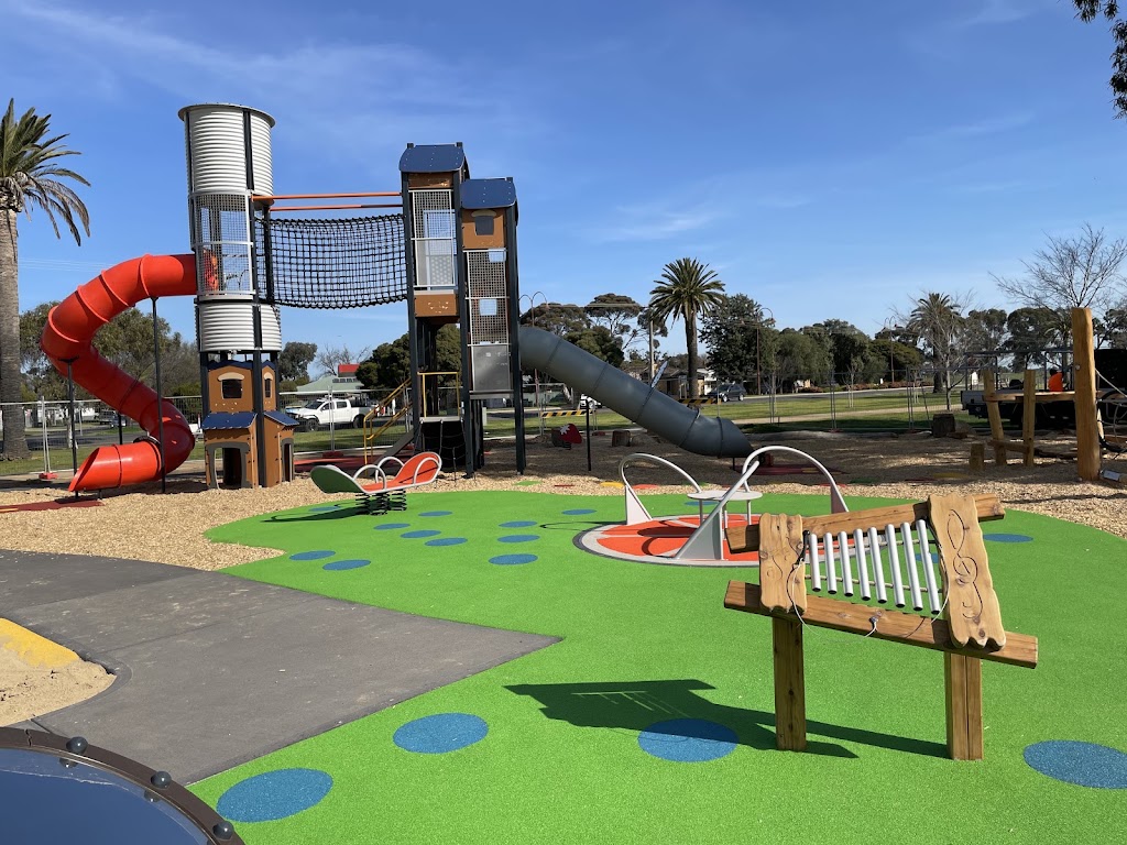 assemblePlay | 2 Inverness Ct, Quarry Hill VIC 3550, Australia | Phone: 0403 134 581