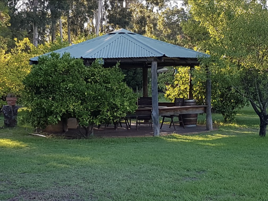 Pinjarra Horse & Wagon Tours | 400 Henry St, Pinjarra WA 6208, Australia | Phone: 0411 431 917