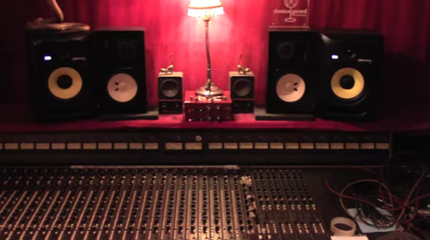 Damien Gerard Sound Studios | 19 Grieve Cl, West Gosford NSW 2250, Australia | Phone: 0416 143 030