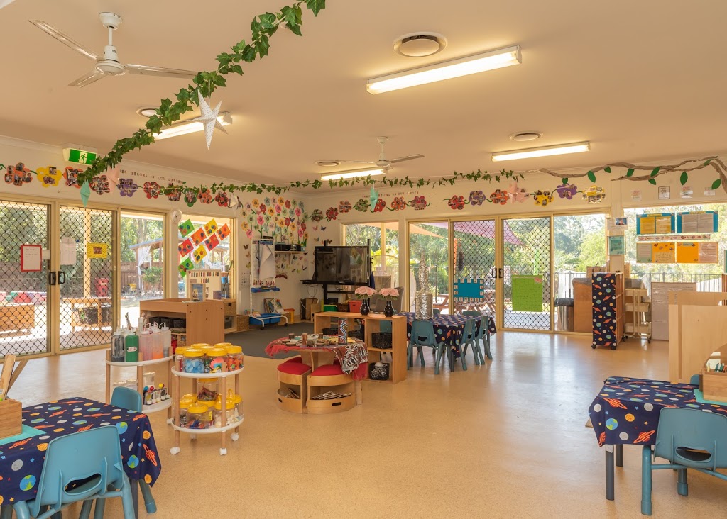 Play and Learn Early Learning Centre Vincent St, Cornubia | school | 2-4 Vincent St, Cornubia QLD 4130, Australia | 0738011211 OR +61 7 3801 1211